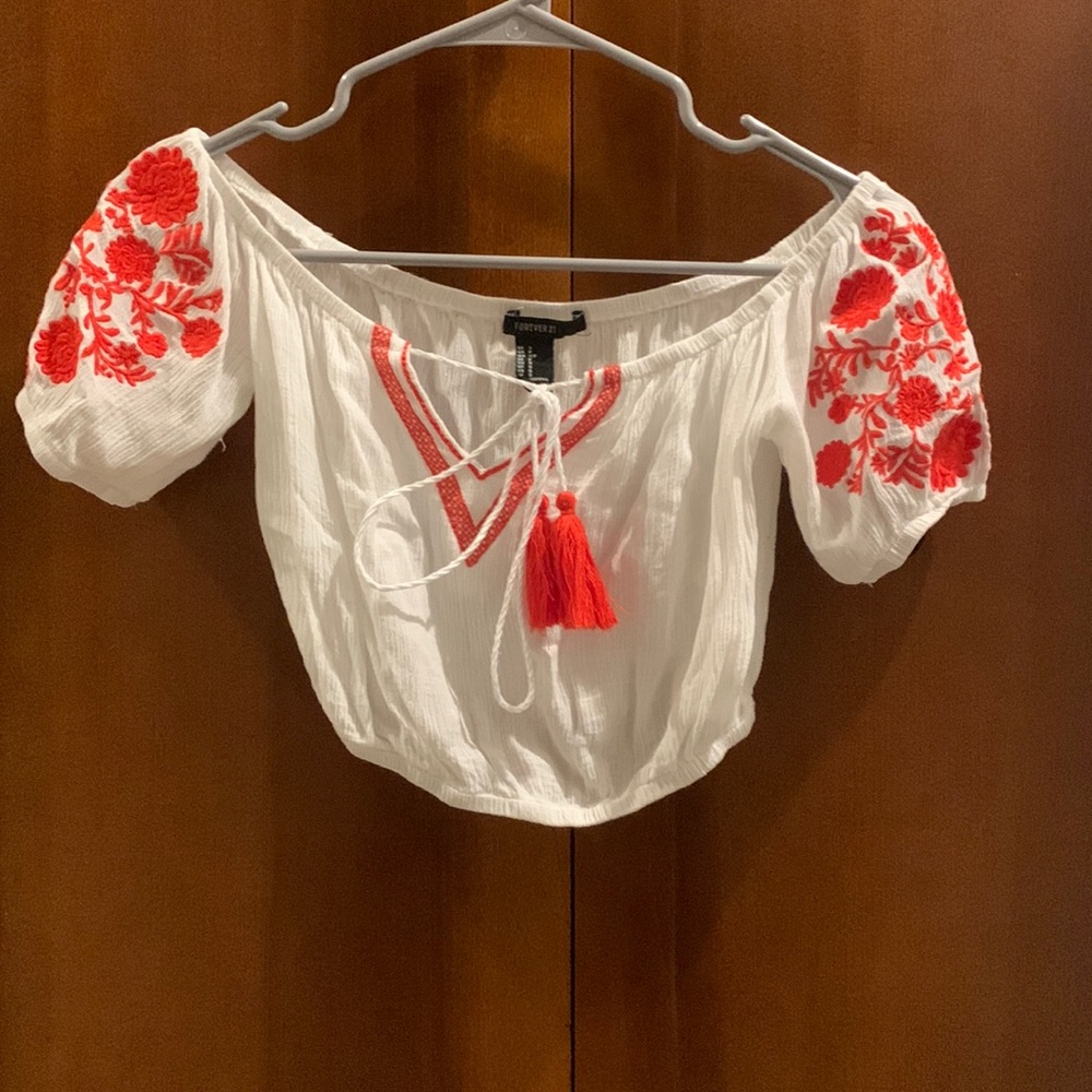 Crop top